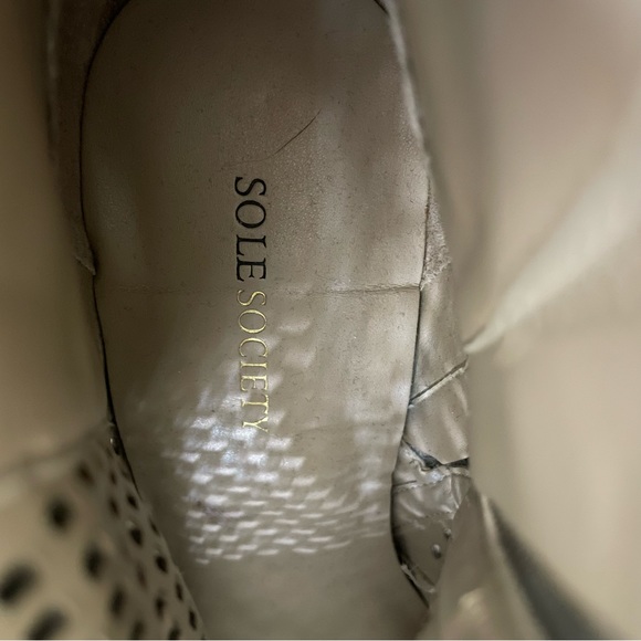 Sole Society Sidney perforated bootie (8.5) - Picture 4 of 5